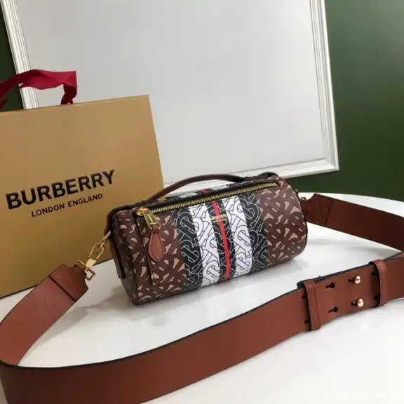 BARREL BAG BURBERRY 0616